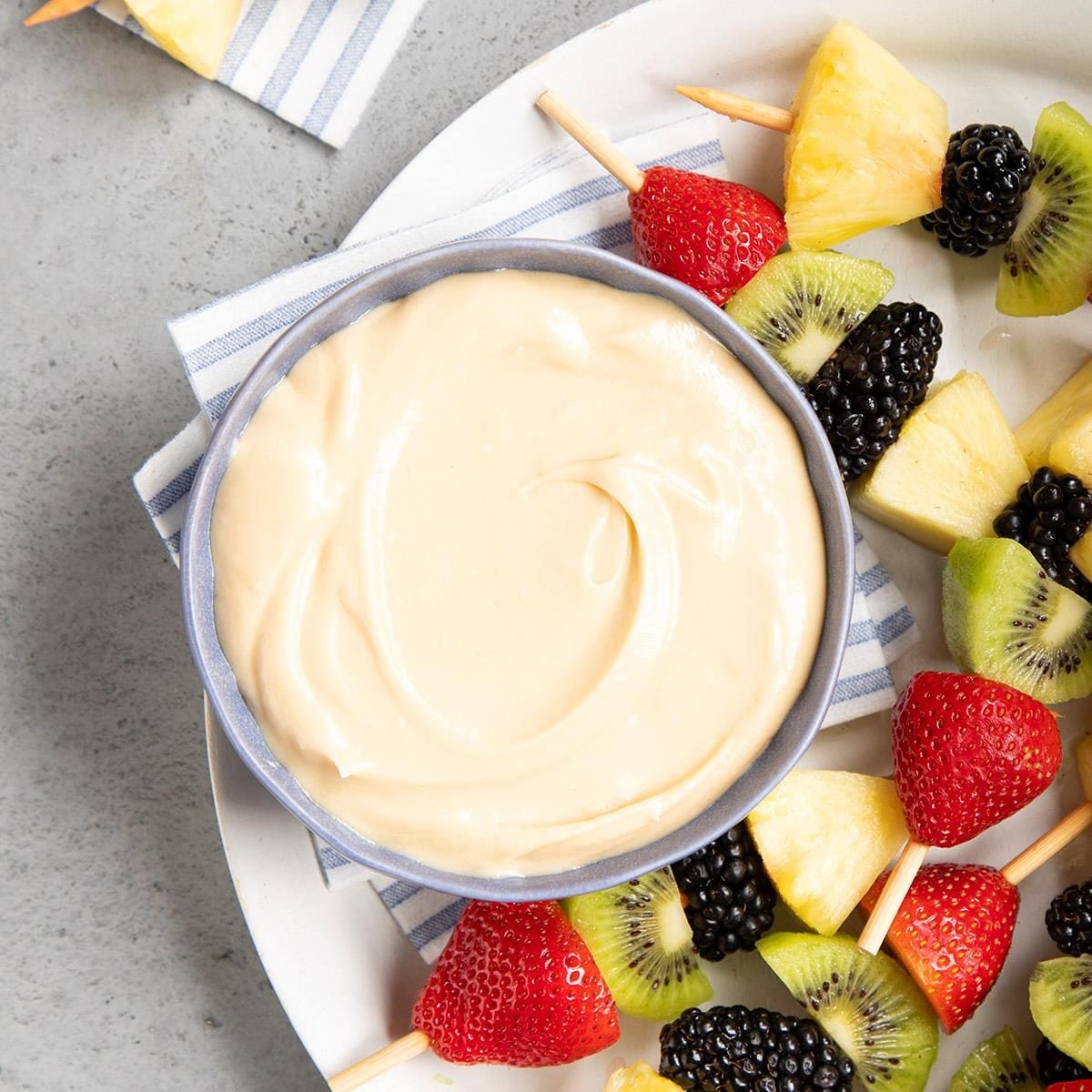 From Cream Cheese to Chocolate: The Ultimate Guide to Fruit Dips
